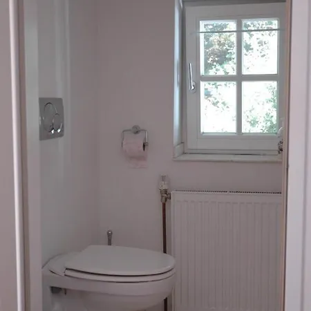 Ruhige, Grosse Ferienwohnung Am Muehlberg, Stadtrand Vienna Exterior photo